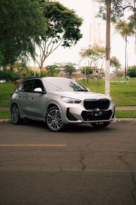 BMW X1 2.0 16V TURBO GASOLINA SDRIVE20I M SPORT STEPTRONIC BMW X1 2.0 16V TURBO GASOLINA SDRIVE20I M SPORT STEPTRONIC